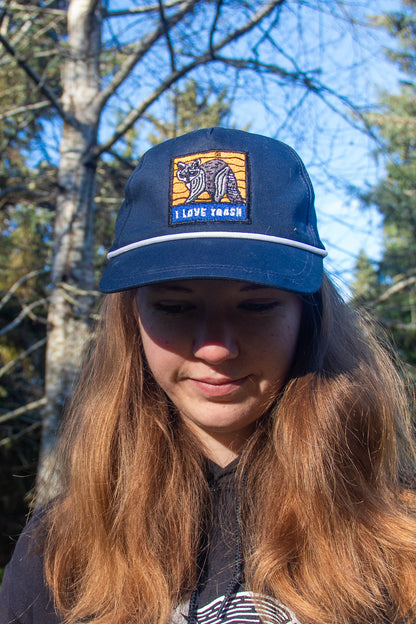 Raccoon - Snapback rope cap