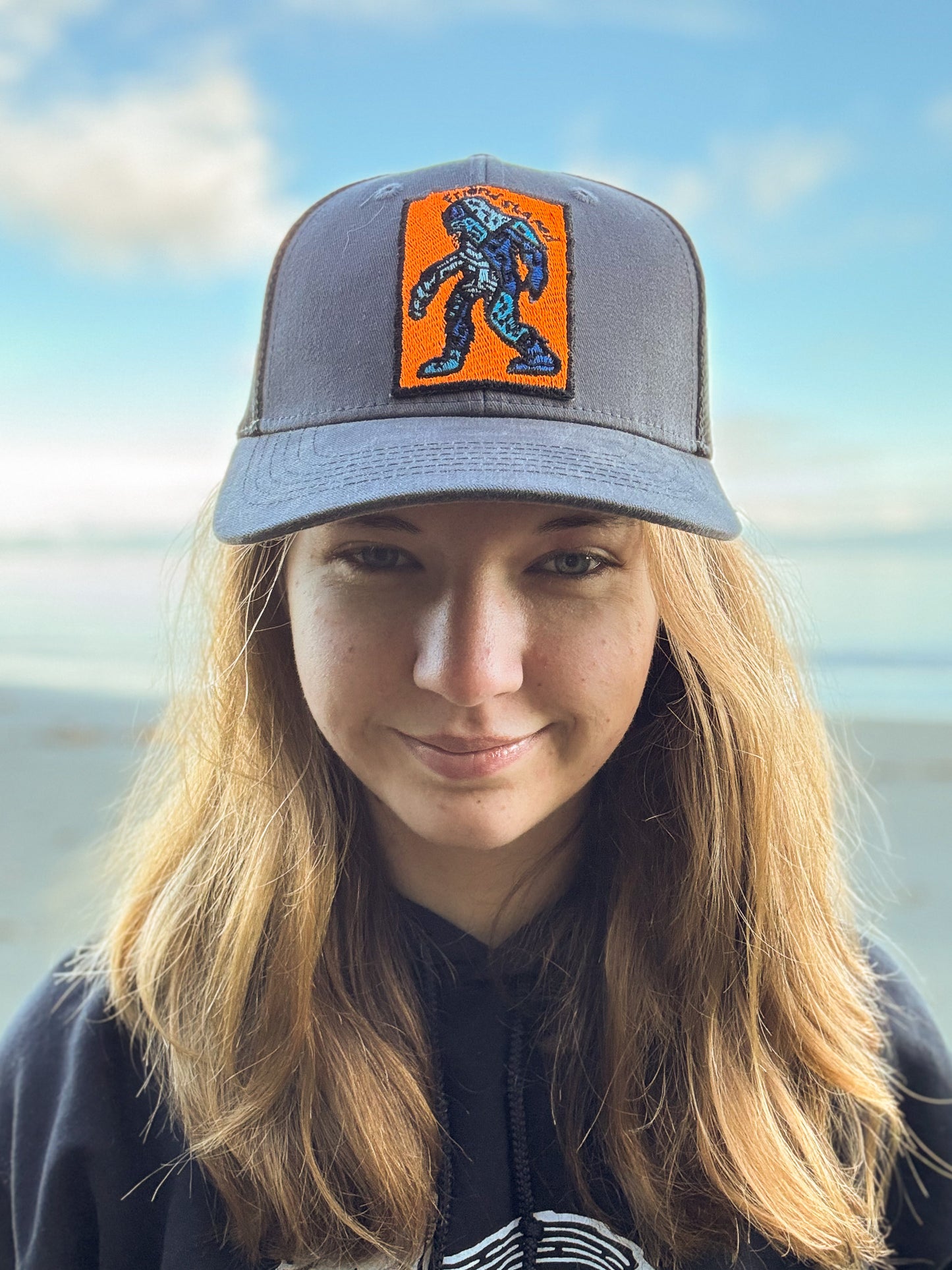Sasquatch friend shaped - Adams truckers cap