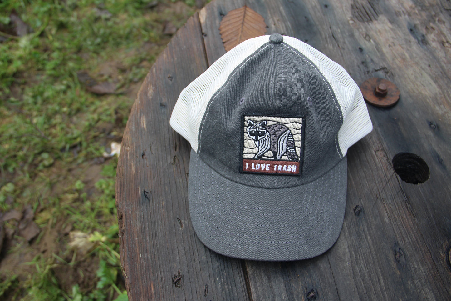 Raccoon - Sportsman Truckers Cap